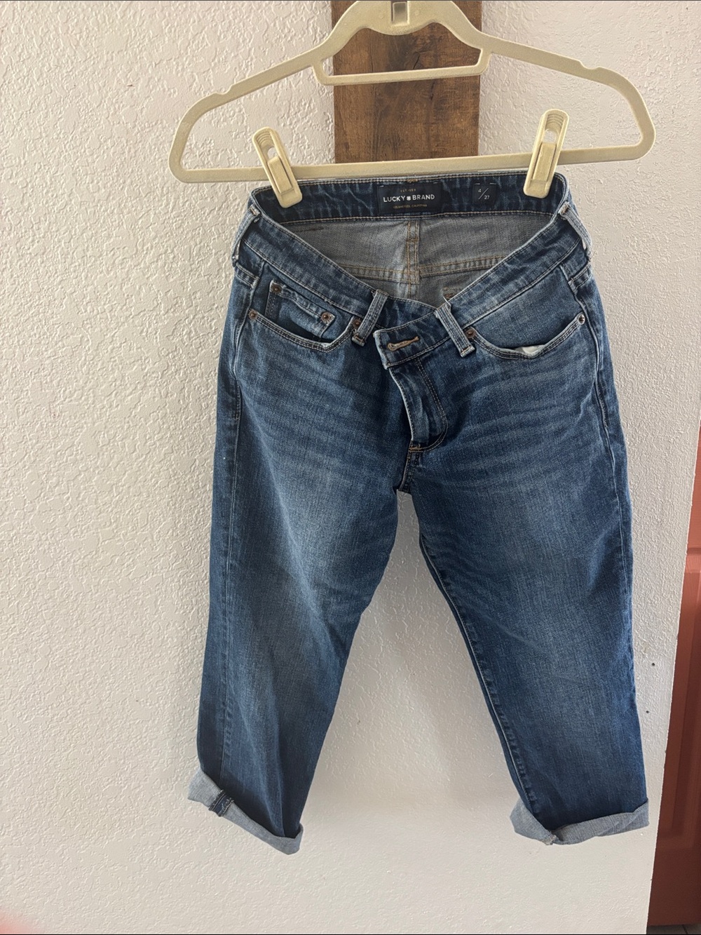 Lucky Brand Women's Medium Blue Boyfriend Jeans